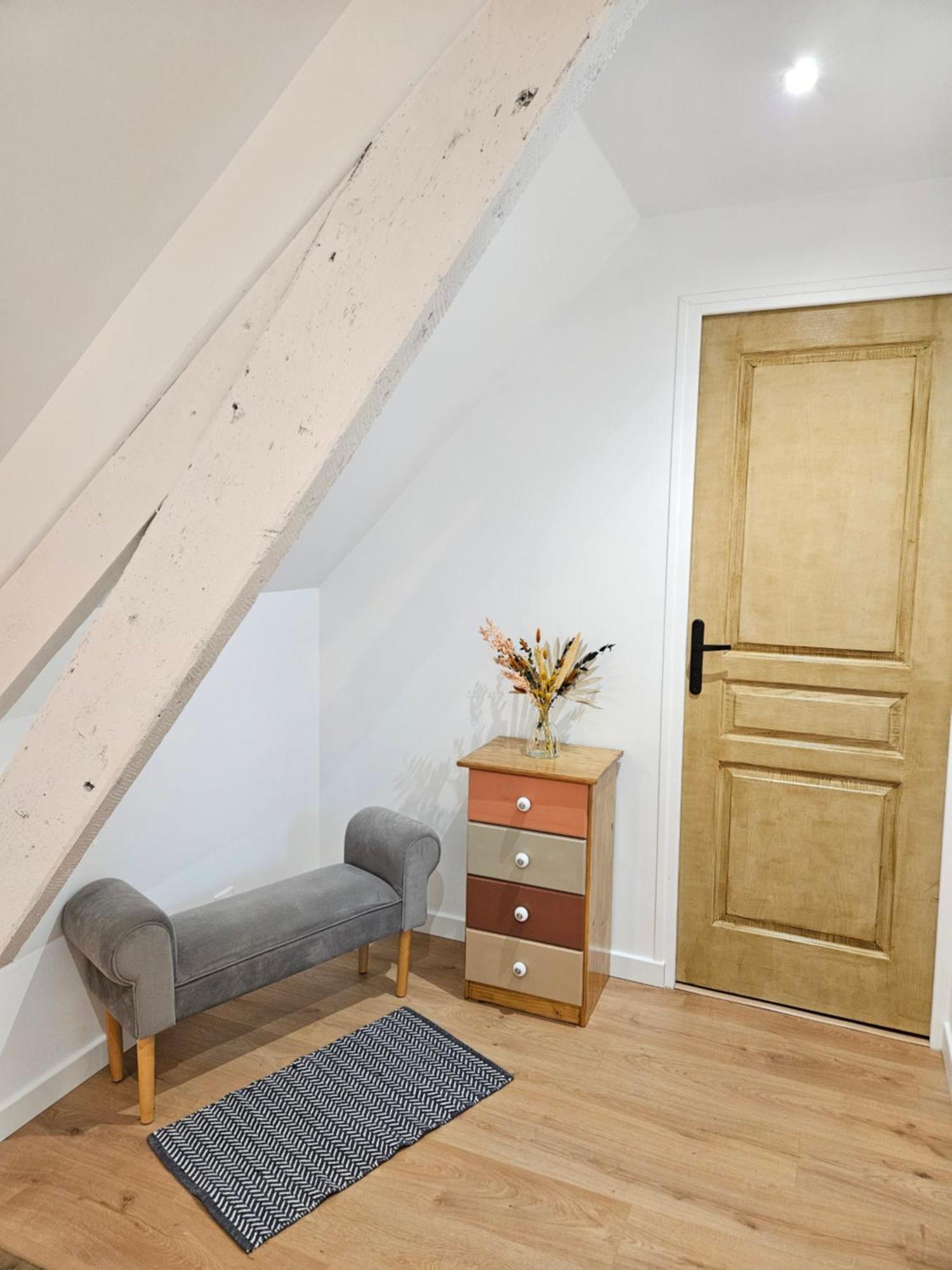 L'Escapade, Maison De Campagne Etienville Esterno foto
